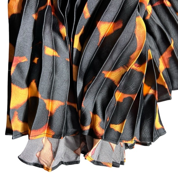 FUTURE COLLECTIVE women’s drop waist midi flames goth biker skirt size Large NWT - Picture 3 of 12